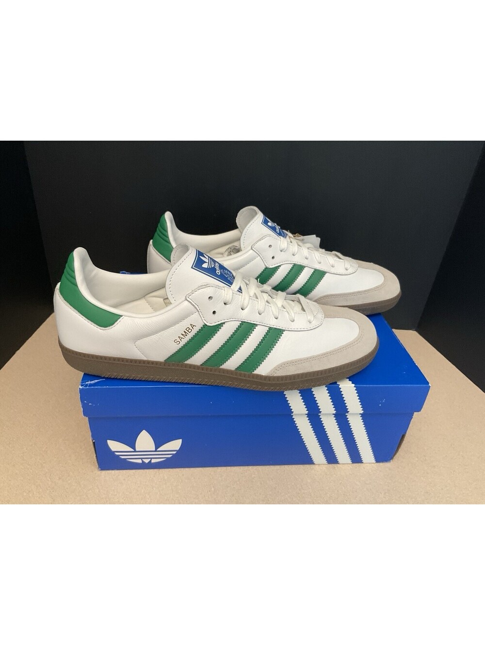 New! Mens Adidas Samba OG White/Green/Gum Athletic Shoes. Size 11.5. Awesome!!!